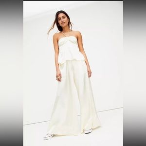 New with tags free people ivory Remy set